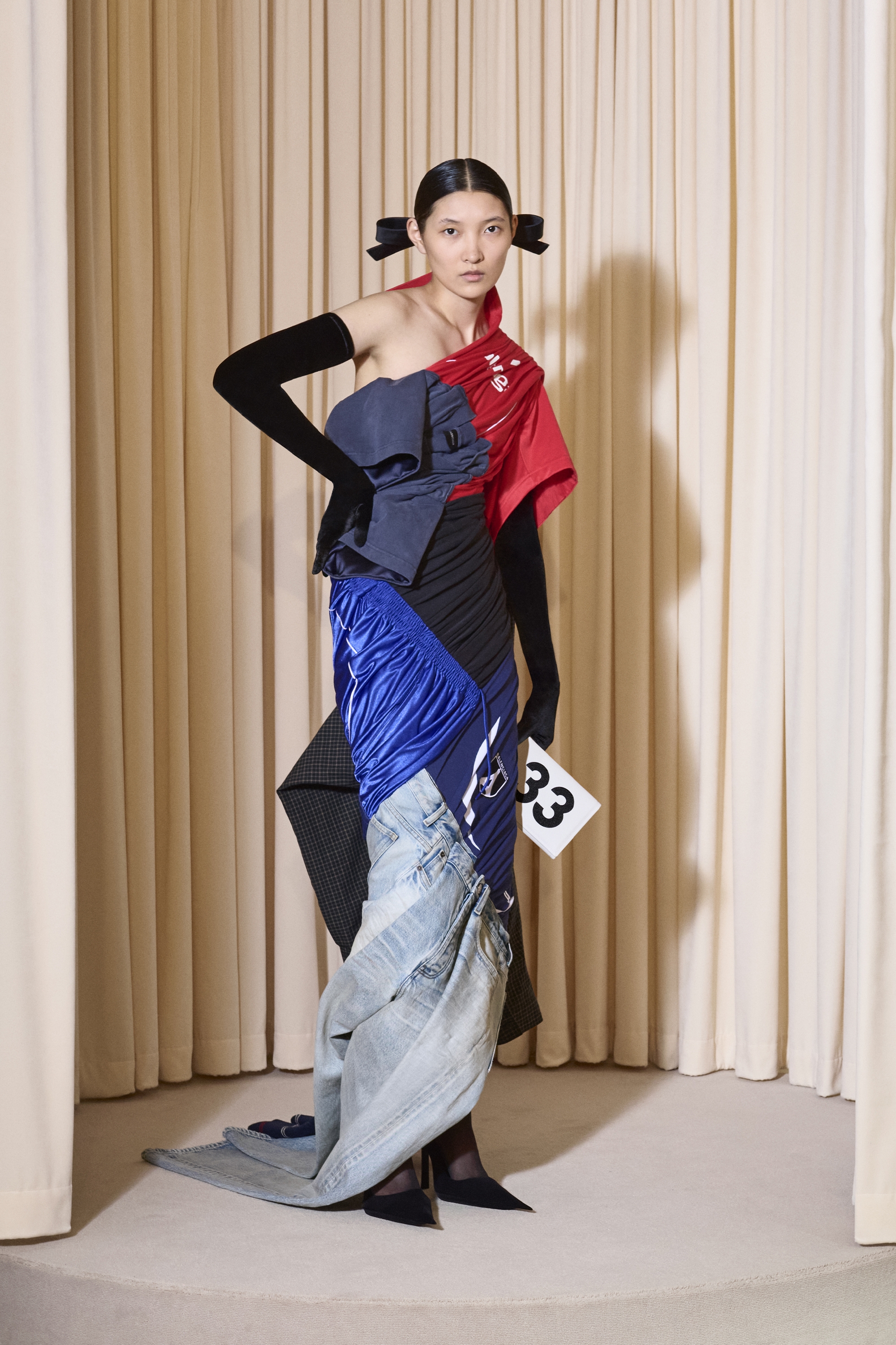 COUTURE 53RD 2X3 2000x3000 0024 Balenciaga Couture24 LOOK 33 FRONT QIN 0879
