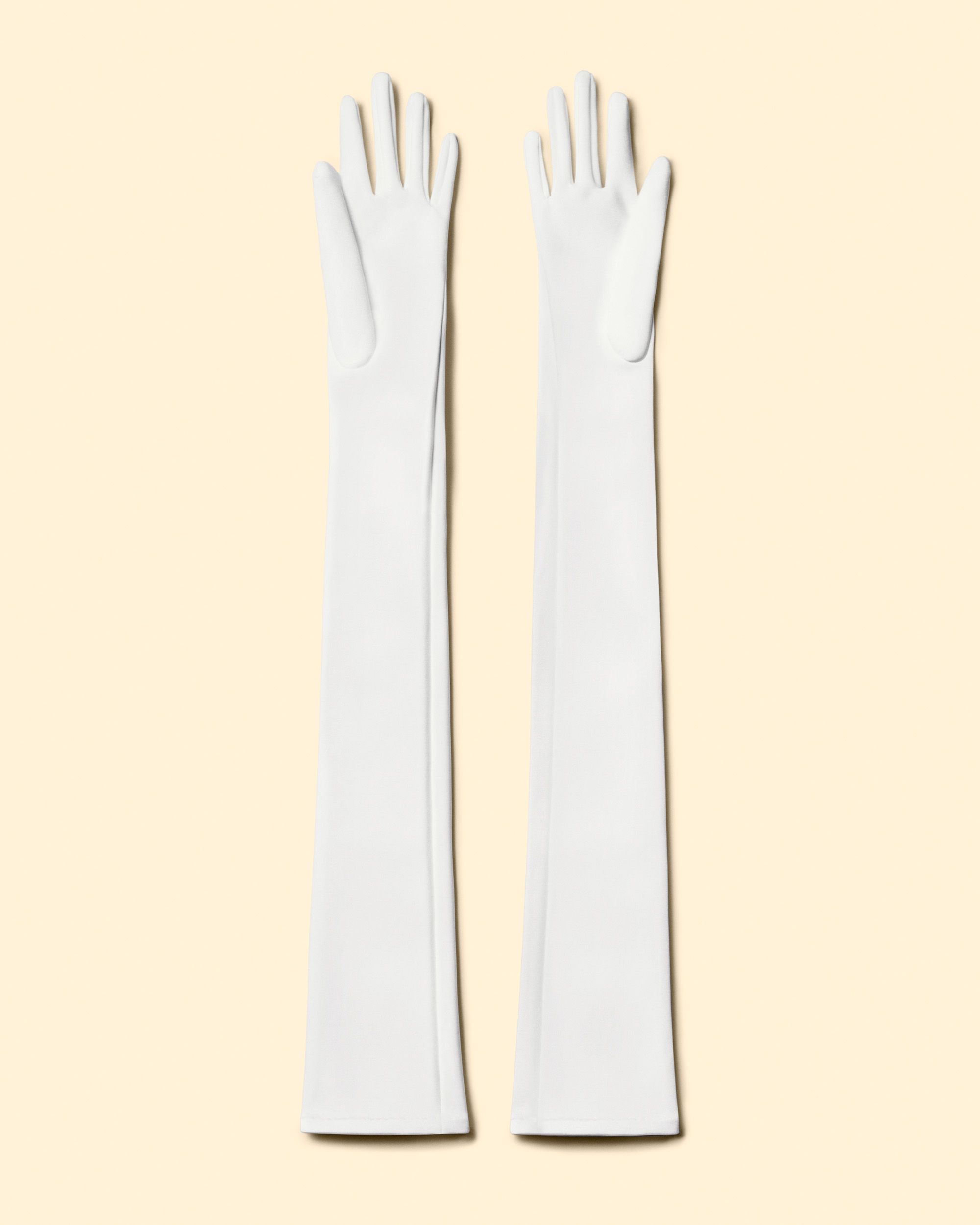 6MLPcnE48HNUxSVOgi6XOm