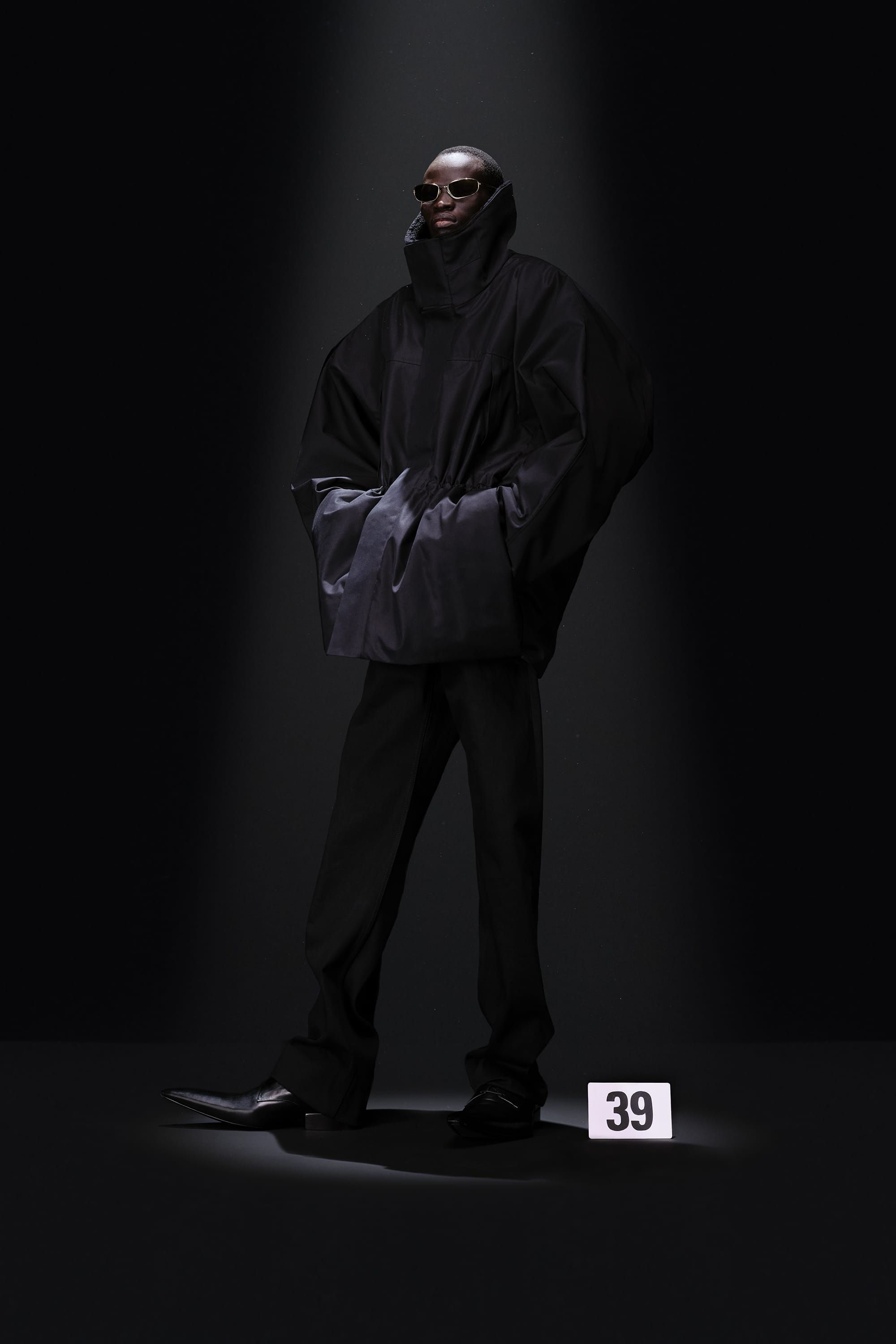 7p7bLedT5yYlBObr0RBydp